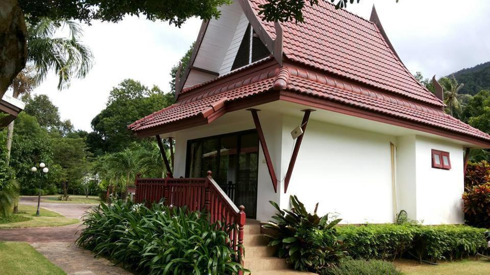 Gardenia Oceanfront Villa Koh Chang Exterior photo