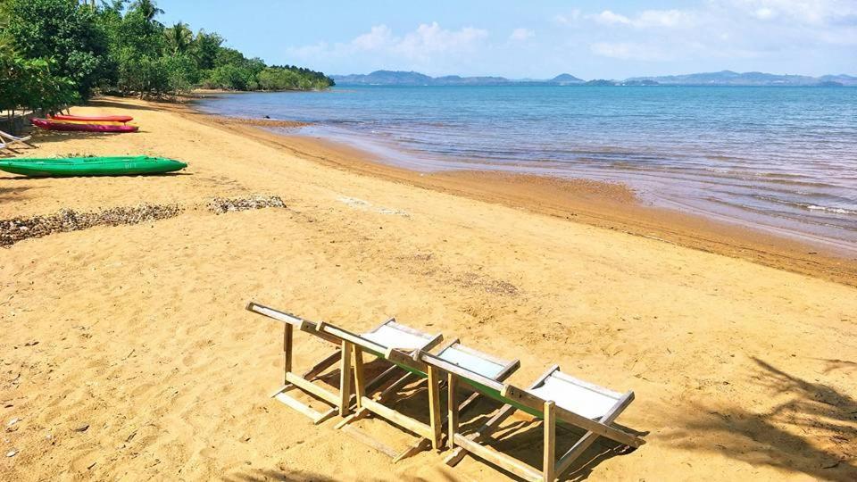 Gardenia Oceanfront Villa Koh Chang Exterior photo